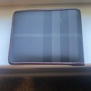 Burberry wallet